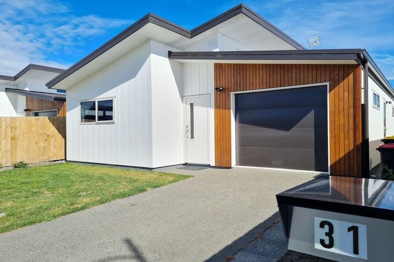 Photo of property in 31 Dow Square, Wigram, Christchurch, 8025