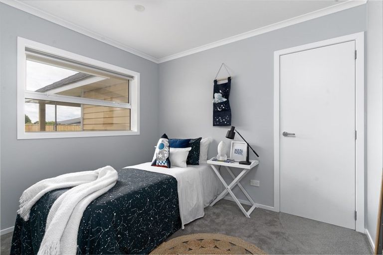 Photo of property in 3 Takahe Drive, Carterton, 5713