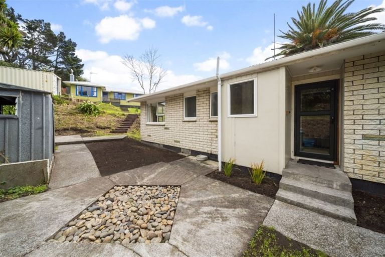 Photo of property in 13 Norfolk Street, Patea, 4520