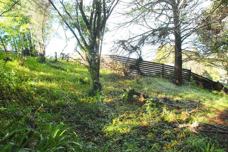 Photo of property in 1/2 Hobby Avenue, Birkdale, Auckland, 0626