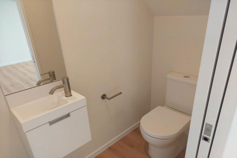 Photo of property in 1/6 Manning Place, Woolston, Christchurch, 8023