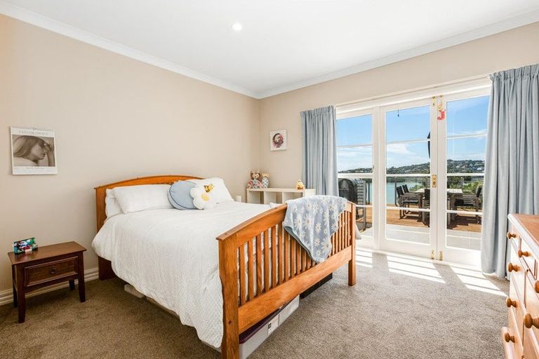 Photo of property in 61 Seaview Road, Paremata, Porirua, 5024