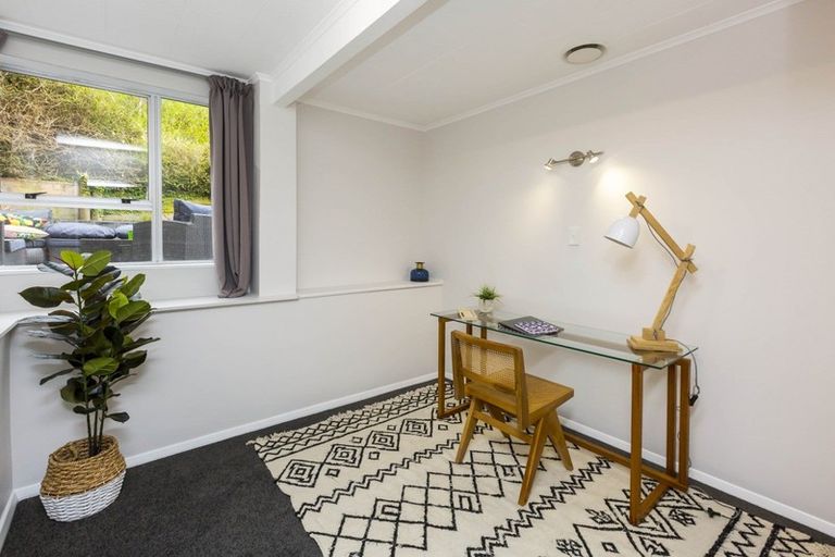 Photo of property in 67 Elmslie Road, Pinehaven, Upper Hutt, 5019