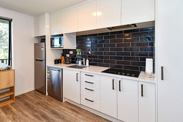 Photo of property in 11/90 Swaffield Road, Papatoetoe, Auckland, 2025