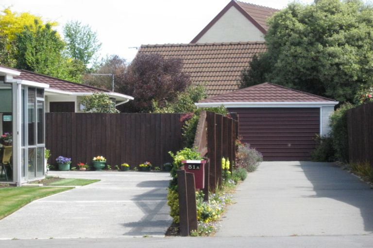 Photo of property in 1/51 Ambleside Drive, Burnside, Christchurch, 8053