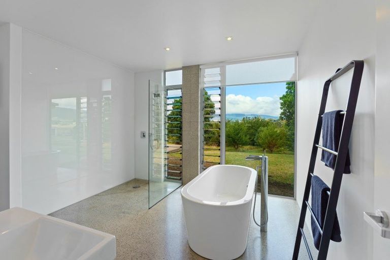 Photo of property in 78 Sims Road, Te Horo Beach, Otaki, 5581