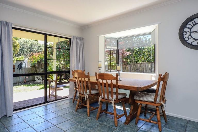 Photo of property in 57b Iona Road, Havelock North, 4130