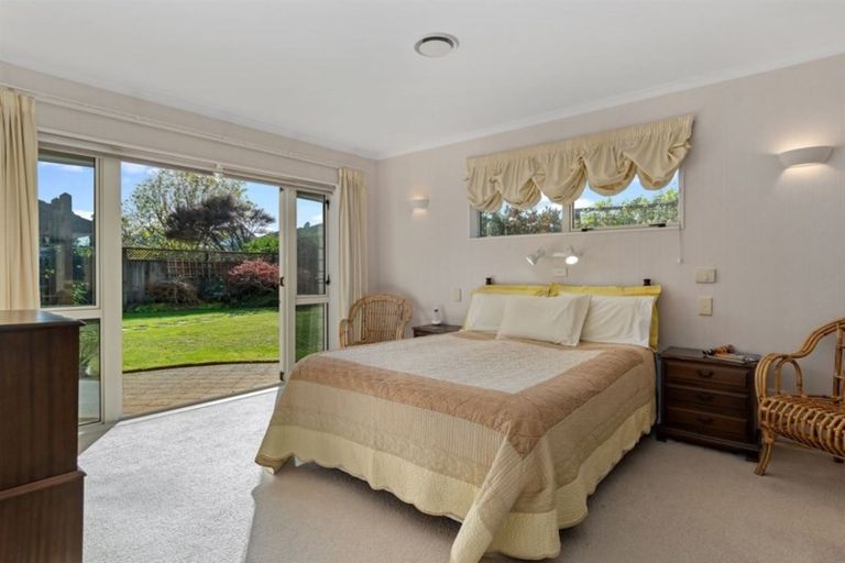 Photo of property in 15 Braeburn Place, Bethlehem, Tauranga, 3110