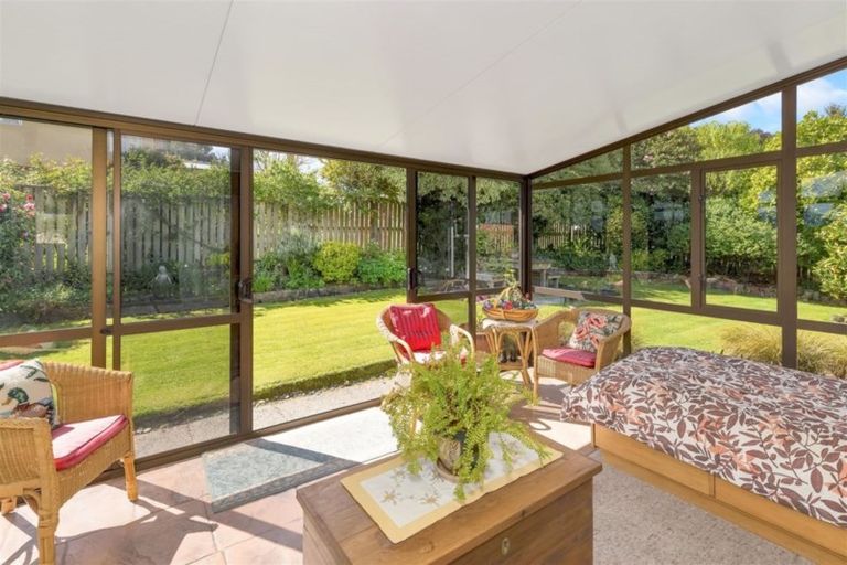 Photo of property in 43 Osborne Road, Amberley, 7410