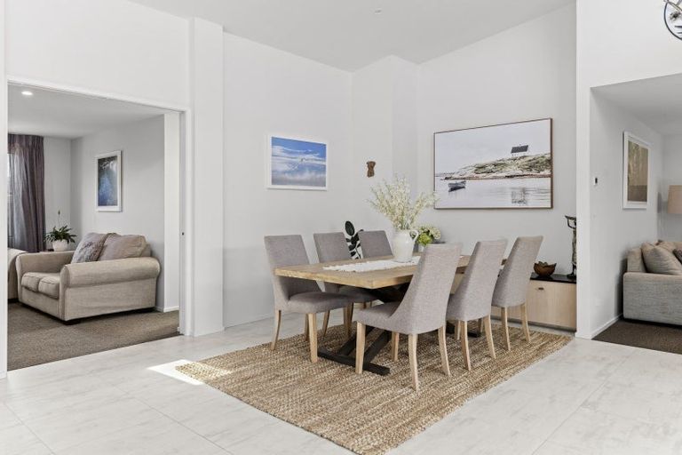 Photo of property in 14 Waitaha Place, Bell Block, New Plymouth, 4312