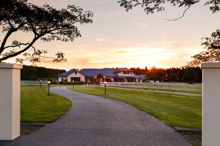 Photo of property in 12 White Horse Drive, Westbrook, Palmerston North, 4475