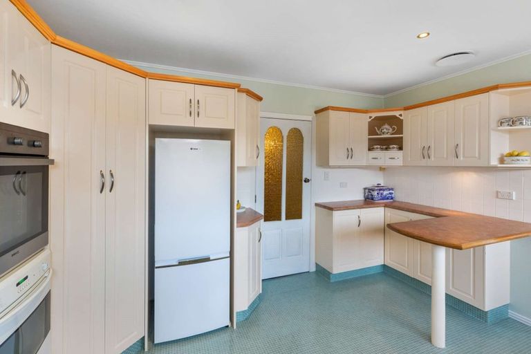 Photo of property in 27 Great North Road, Saint Johns Hill, Whanganui, 4501