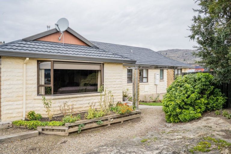 Photo of property in 10 O'neill Crescent, Bridge Hill, Alexandra, 9320