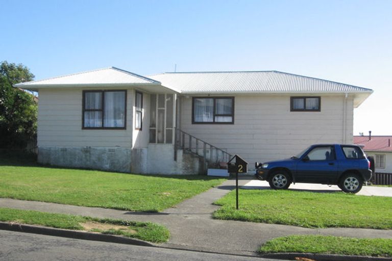 Photo of property in 2 Humphreys Grove, Titahi Bay, Porirua, 5022