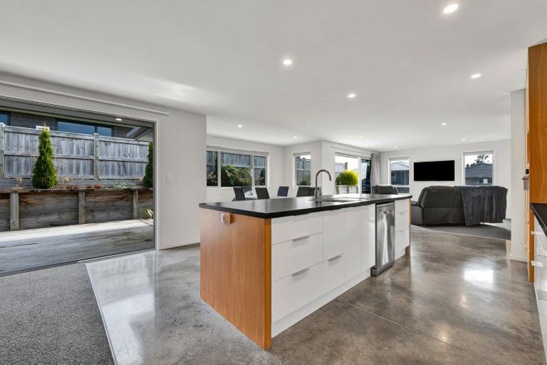 Photo of property in 61 Cyrus Street, Whalers Gate, New Plymouth, 4310