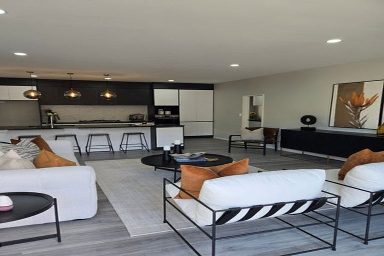 Photo of property in 27 Surf View Crescent, Red Beach, 0932