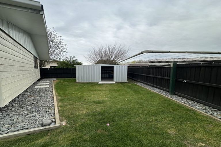 Photo of property in 2/25 Cicada Place, Hei Hei, Christchurch, 8042