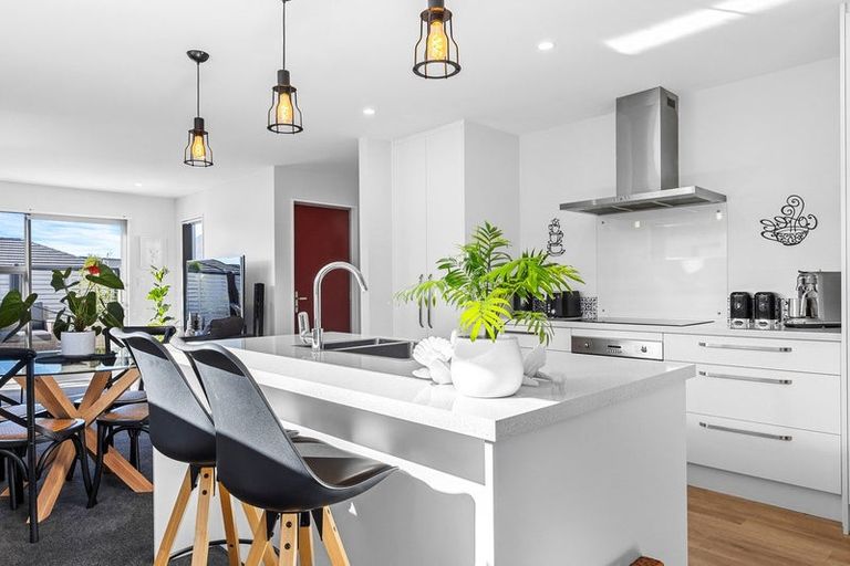 Photo of property in 17 Johnson Street, Kaiapoi, 7630