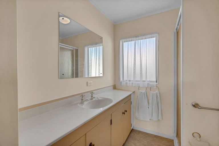 Photo of property in 12 Penlington Place, Havelock North, 4130