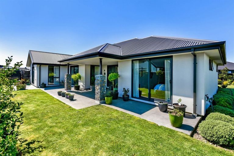 Photo of property in 10 Westmere Mews, West Melton, 7618