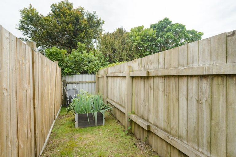 Photo of property in 19 Karina Terrace, Roslyn, Palmerston North, 4414