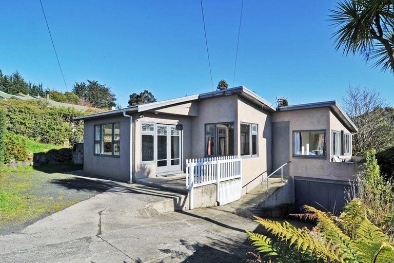 Photo of property in 11 Owen Street, Green Island, Dunedin, 9018
