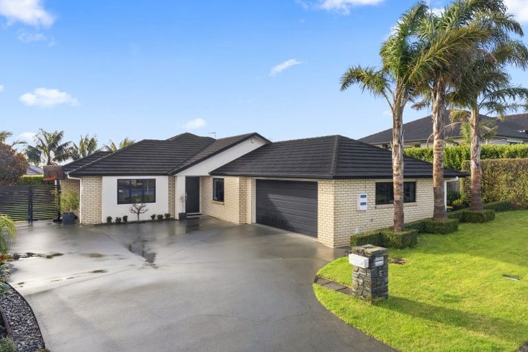 Photo of property in 5 Top Road, Pukekohe, 2120