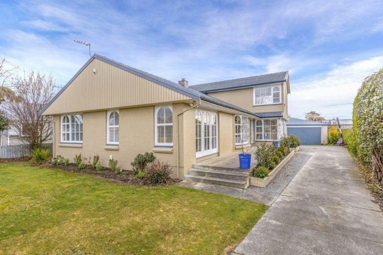 Photo of property in 35 Ashbourne Street, Burnside, Christchurch, 8053