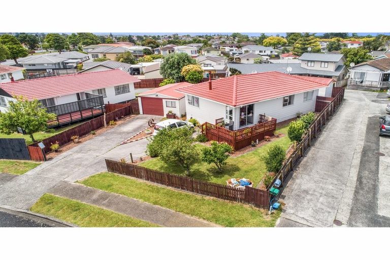 Photo of property in 6 Narada Place, Papatoetoe, Auckland, 2025