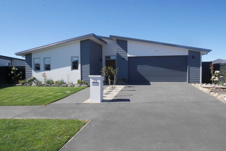 Photo of property in 24 Squadron Road, Wigram, Christchurch, 8042