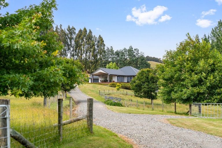 Photo of property in 117 Lees Pakaraka Road, Te Ore Ore, Masterton, 5886
