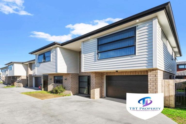 Photo of property in 52b Kimpton Road, Papatoetoe, Auckland, 2025
