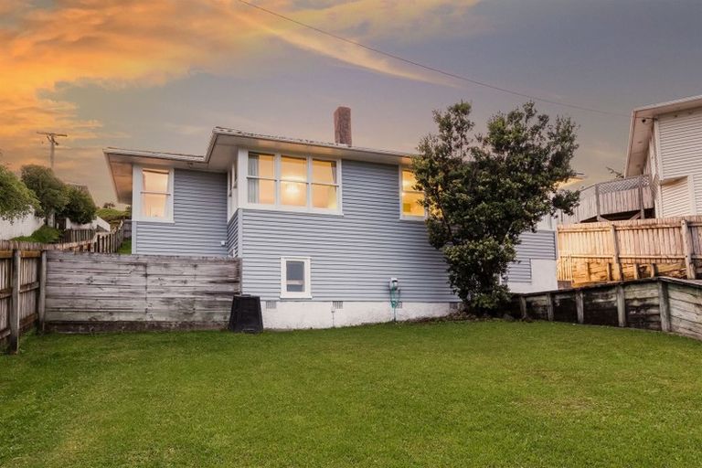 Photo of property in 44 Downes Street, Titahi Bay, Porirua, 5022