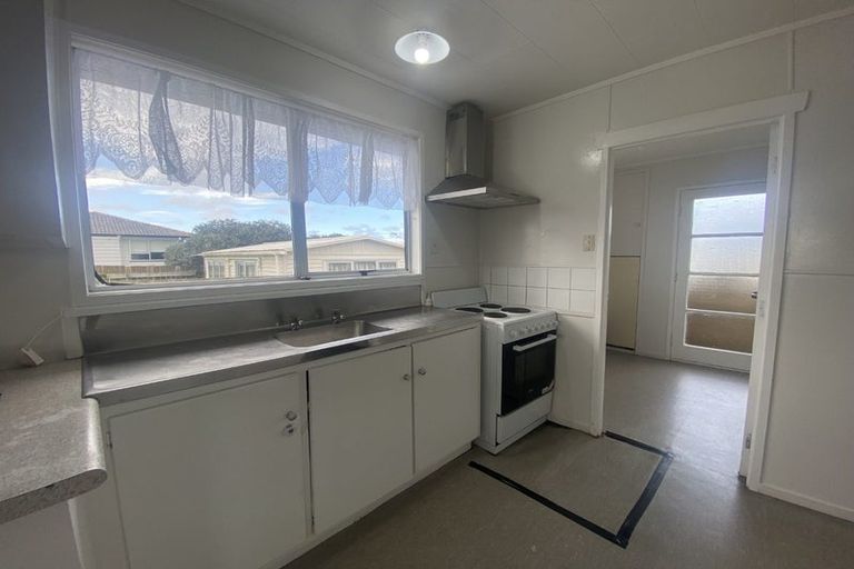 Photo of property in 52 Boundary Road, Clover Park, Auckland, 2019