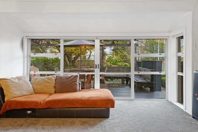 Photo of property in 18 Garvins Road, Hornby, Christchurch, 8042