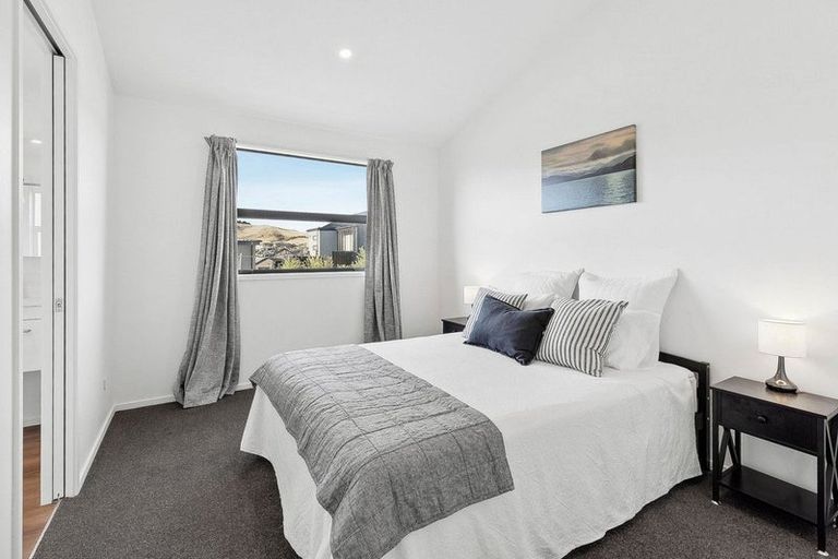 Photo of property in 9 Mcneil Crescent, Wanaka, 9305