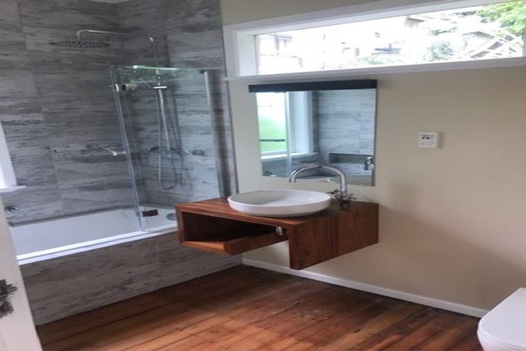 Photo of property in 25 Prospect Terrace, Johnsonville, Wellington, 6037