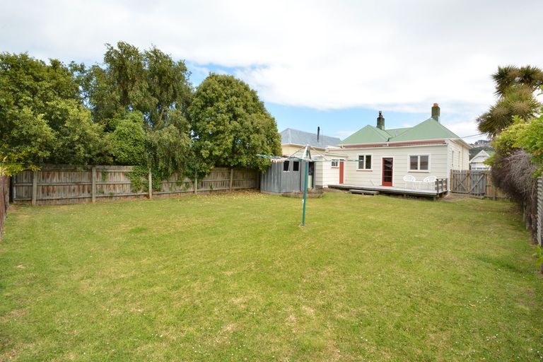 Photo of property in 11 Kings Avenue, Saint Kilda, Dunedin, 9012