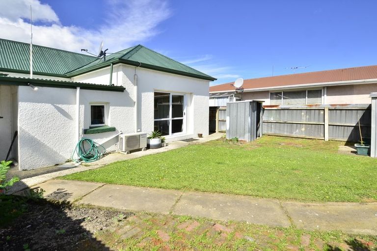 Photo of property in 50 Surrey Street, Caversham, Dunedin, 9012