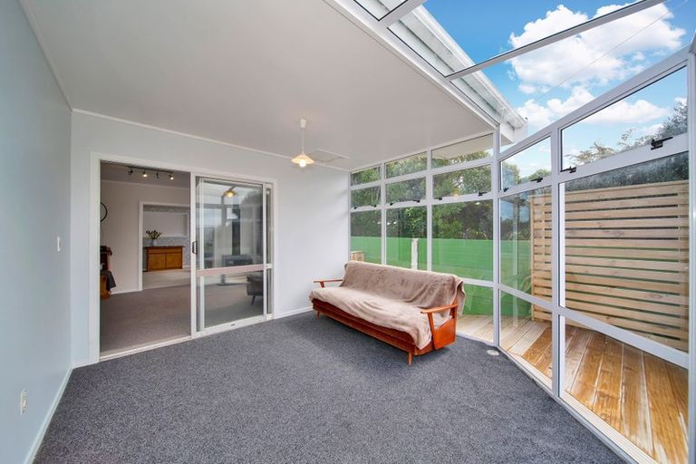 Photo of property in 28 Disraeli Street, Hawera, 4610