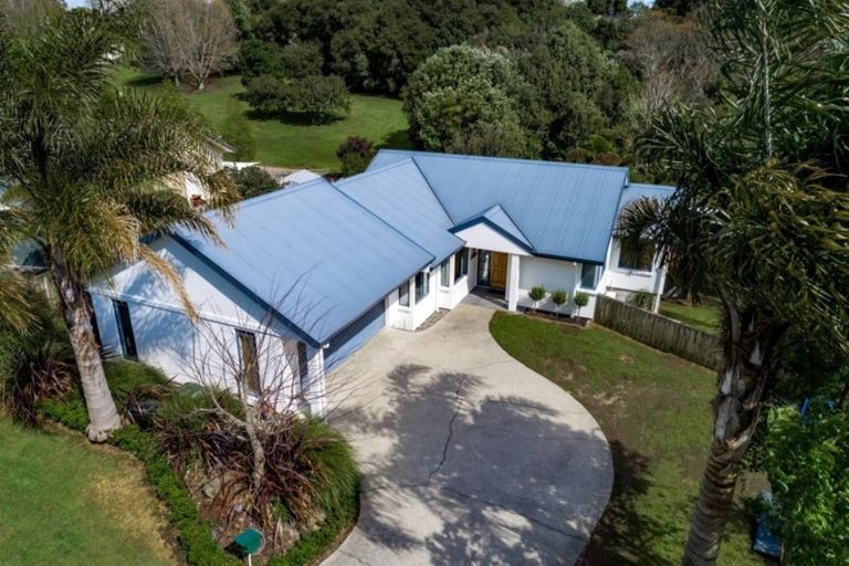 Photo of property in 15 Rothesay Lane, Bethlehem, Tauranga, 3110