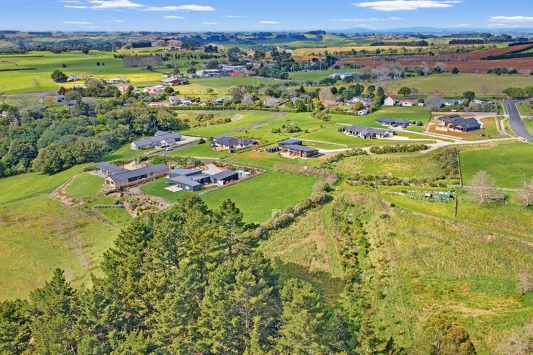 Photo of property in 33 Old Sheepyard Lane, Onewhero, 2697