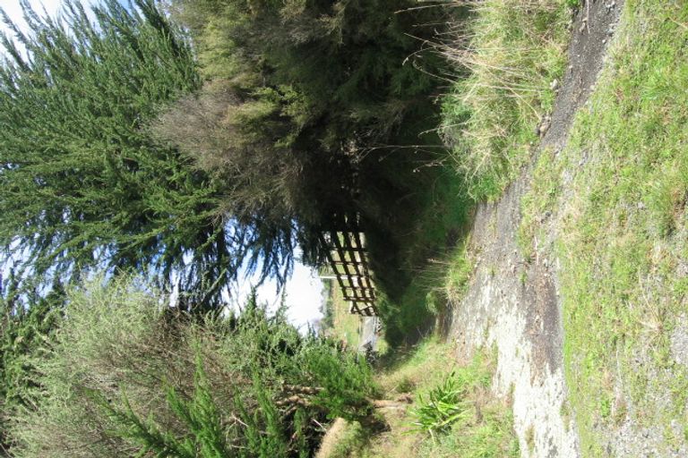 Photo of property in 62 Pahiatua Aokautere Road, Aokautere, Palmerston North, 4471