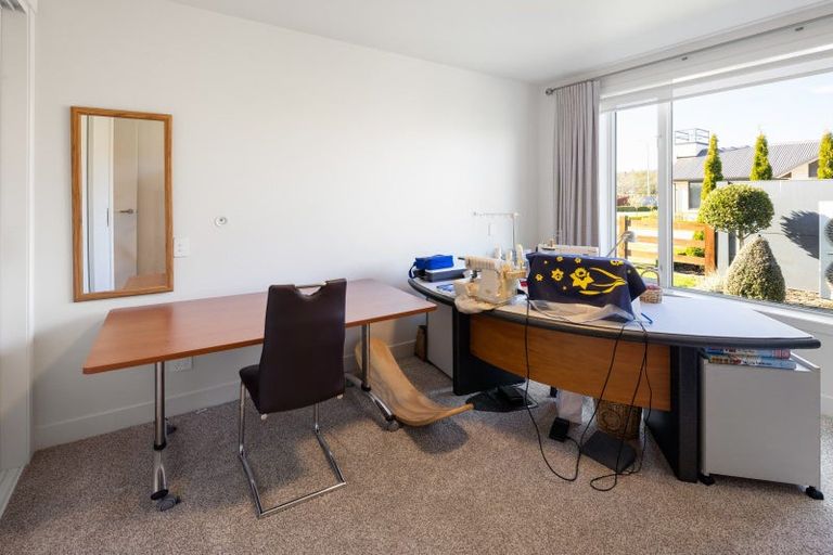 Photo of property in 1 Baxter Michael Crescent, Cambridge, 3434