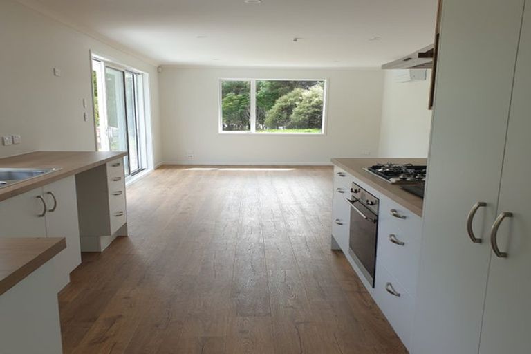 Photo of property in 1363 State Highway 16, Waimauku, 0883