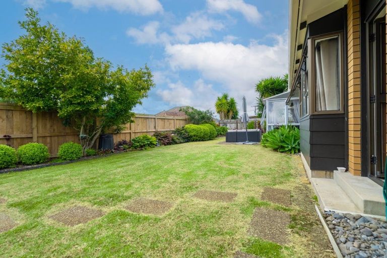 Photo of property in 12 Third Avenue, Avenues, Whangarei, 0110