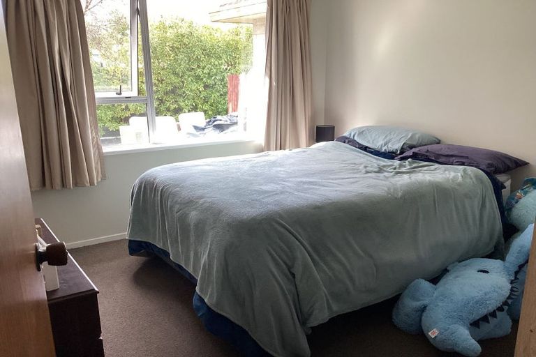 Photo of property in 139 Hawthornden Road, Avonhead, Christchurch, 8042