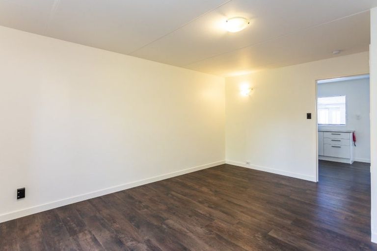 Photo of property in 4/49 Waltham Road, Sydenham, Christchurch, 8023