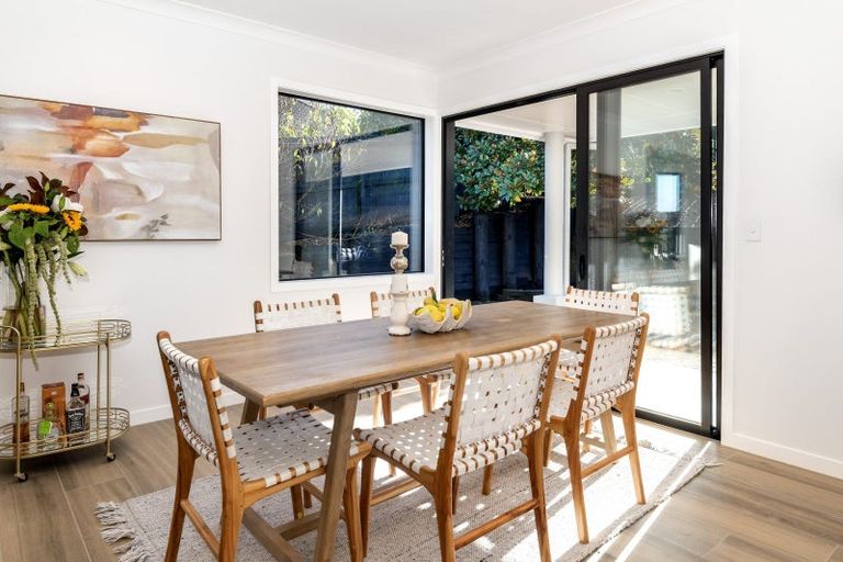 Photo of property in 8 Woodgers Way, Somerville, Auckland, 2014