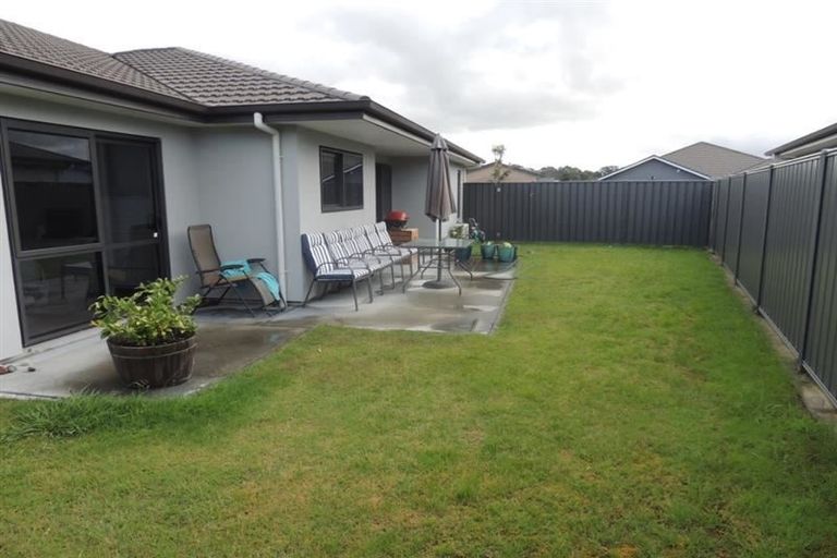 Photo of property in 4 Kapiti Drive, Poraiti, Napier, 4112